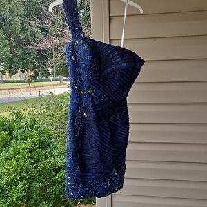 Elegant Blue One-Shoulder Dress